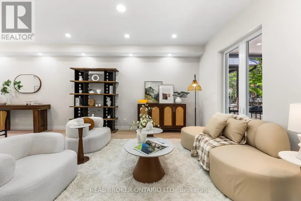 806 Gladstone Avenue Toronto (dovercourt-wallace Emerson-junction) ON M6H 3J6
