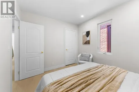 806 Gladstone Avenue Toronto (dovercourt-wallace Emerson-junction) ON M6H 3J6