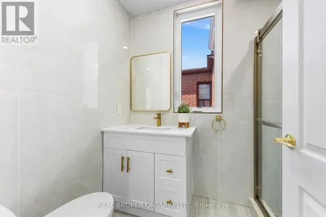 806 Gladstone Avenue Toronto (dovercourt-wallace Emerson-junction) ON M6H 3J6