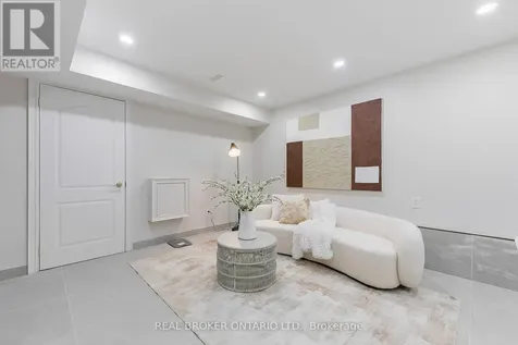 806 Gladstone Avenue Toronto (dovercourt-wallace Emerson-junction) ON M6H 3J6