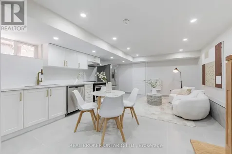 806 Gladstone Avenue Toronto (dovercourt-wallace Emerson-junction) ON M6H 3J6