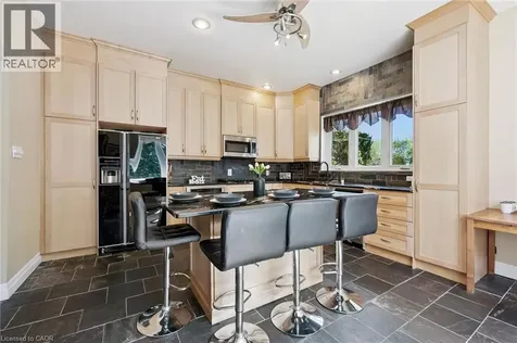 6594 Forestell Road Puslinch ON N1H 6J3