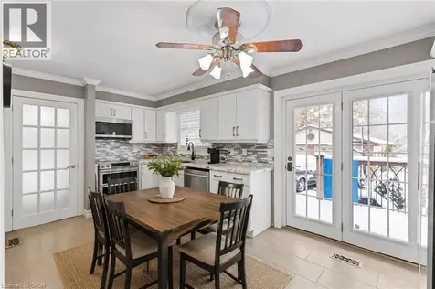 35 Chantler Road Welland ON L3C 4M6
