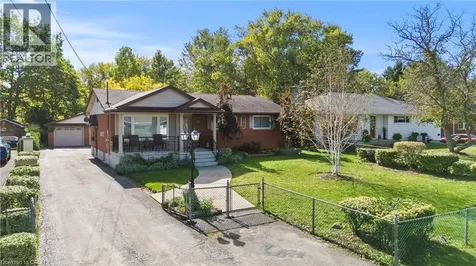 35 Chantler Road Welland ON L3C 4M6