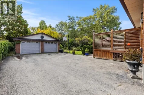 35 Chantler Road Welland ON L3C 4M6