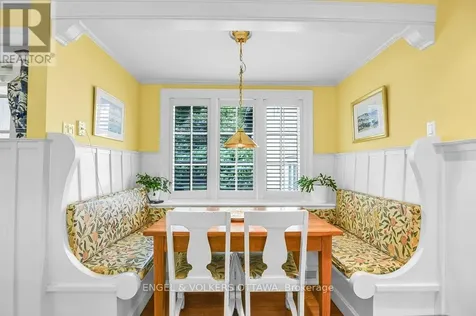 202 Cloverdale Road Ottawa ON K1M 0X2