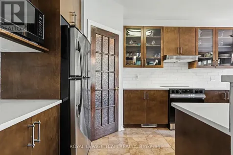 65 Osprey Crescent Ottawa ON K2M 2Z8