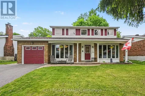 18 Highpark Crescent Ottawa ON K1B 3G8