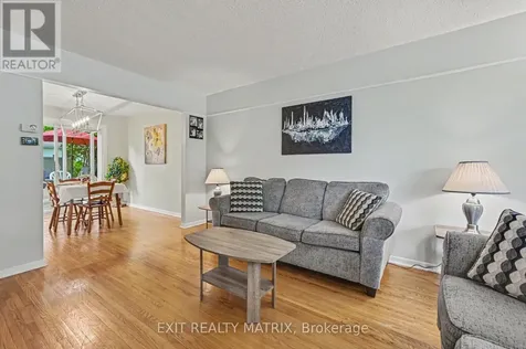 18 Highpark Crescent Ottawa ON K1B 3G8