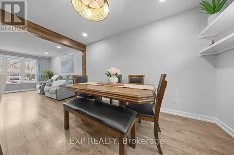 4 Bobcat Way Ottawa ON K2S 1P3