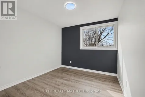 1468 Heatherington Road Ottawa ON K1V 6S1