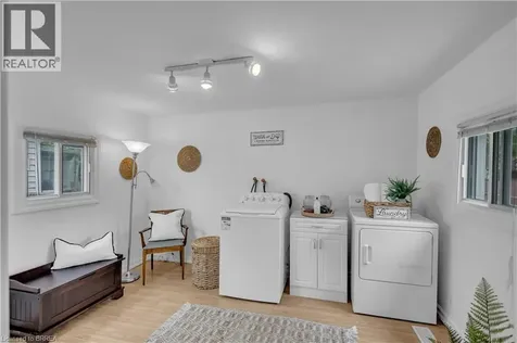 16 Ruth Street Brantford ON N3S 1L6