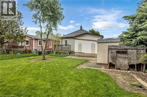 16 Ruth Street Brantford ON N3S 1L6