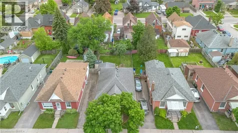 16 Ruth Street Brantford ON N3S 1L6