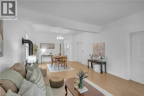 16 Ruth Street Brantford ON N3S 1L6