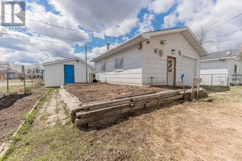 35 Bowman Avenue Kapuskasing ON P5N 1M9