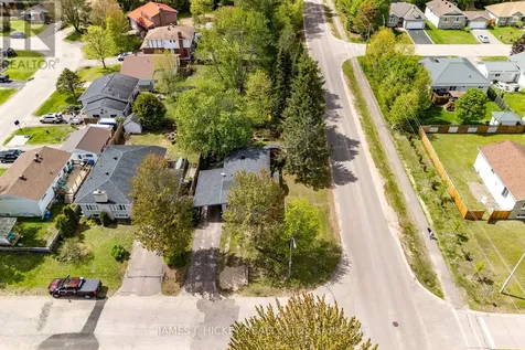 1 Tamarack Street Deep River ON K0J 1P0