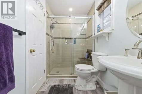 22 Country Lane Petawawa ON K8H 3J7