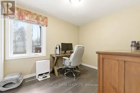 22 Country Lane Petawawa ON K8H 3J7