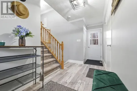 22 Country Lane Petawawa ON K8H 3J7