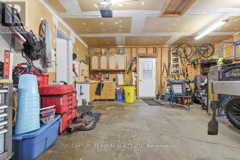 22 Country Lane Petawawa ON K8H 3J7