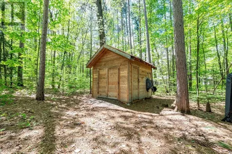 22 Country Lane Petawawa ON K8H 3J7