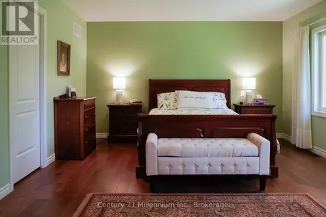 58 Cedarlane Drive Wasaga Beach ON L9Z 2S1