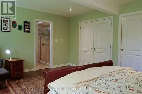 58 Cedarlane Drive Wasaga Beach ON L9Z 2S1