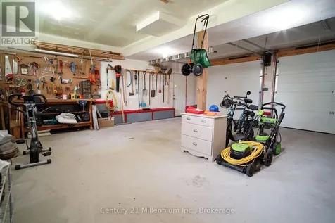 58 Cedarlane Drive Wasaga Beach ON L9Z 2S1
