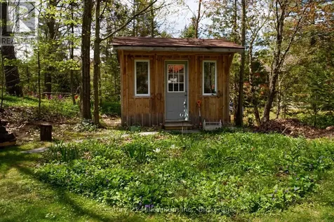58 Cedarlane Drive Wasaga Beach ON L9Z 2S1