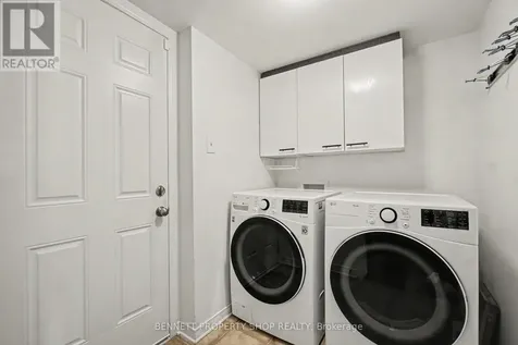 330 Laguna Street Ottawa ON K1T 0L1