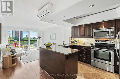 158C Mcarthur Avenue Ottawa ON K1L 8E7