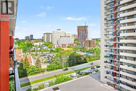 158C Mcarthur Avenue Ottawa ON K1L 8E7