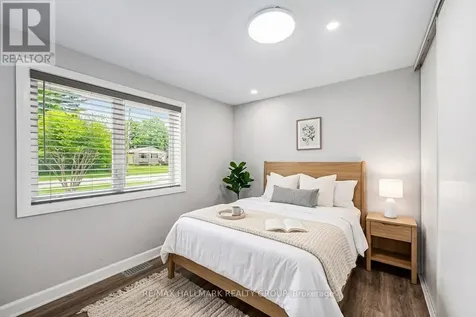 13 Bathurst Street Ottawa ON K2W 1A7