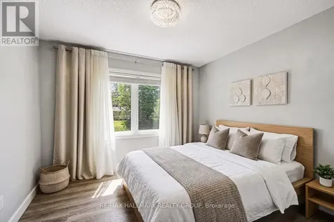 13 Bathurst Street Ottawa ON K2W 1A7