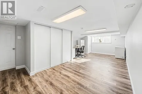 13 Bathurst Street Ottawa ON K2W 1A7