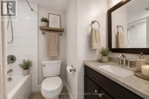 154 Nelson Street Ottawa ON K1N 7R5