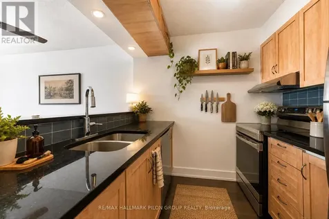 154 Nelson Street Ottawa ON K1N 7R5