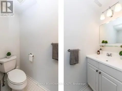 41 Putman Avenue Ottawa ON K1M 1Z1