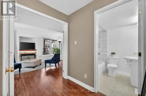 106 Corsica Private Ottawa ON K1G 5Y1
