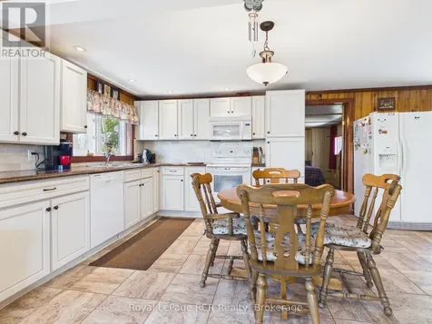 94 Tamarac Road Northern Bruce Peninsula ON N0H 2M0