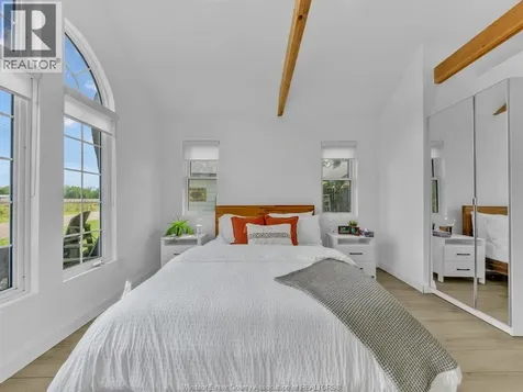 499 Oxlely Beach Road Harrow ON N0R 1G0