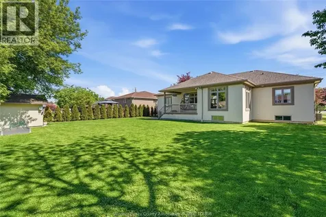 1612 Road 2 East Kingsville ON N0P 2G0