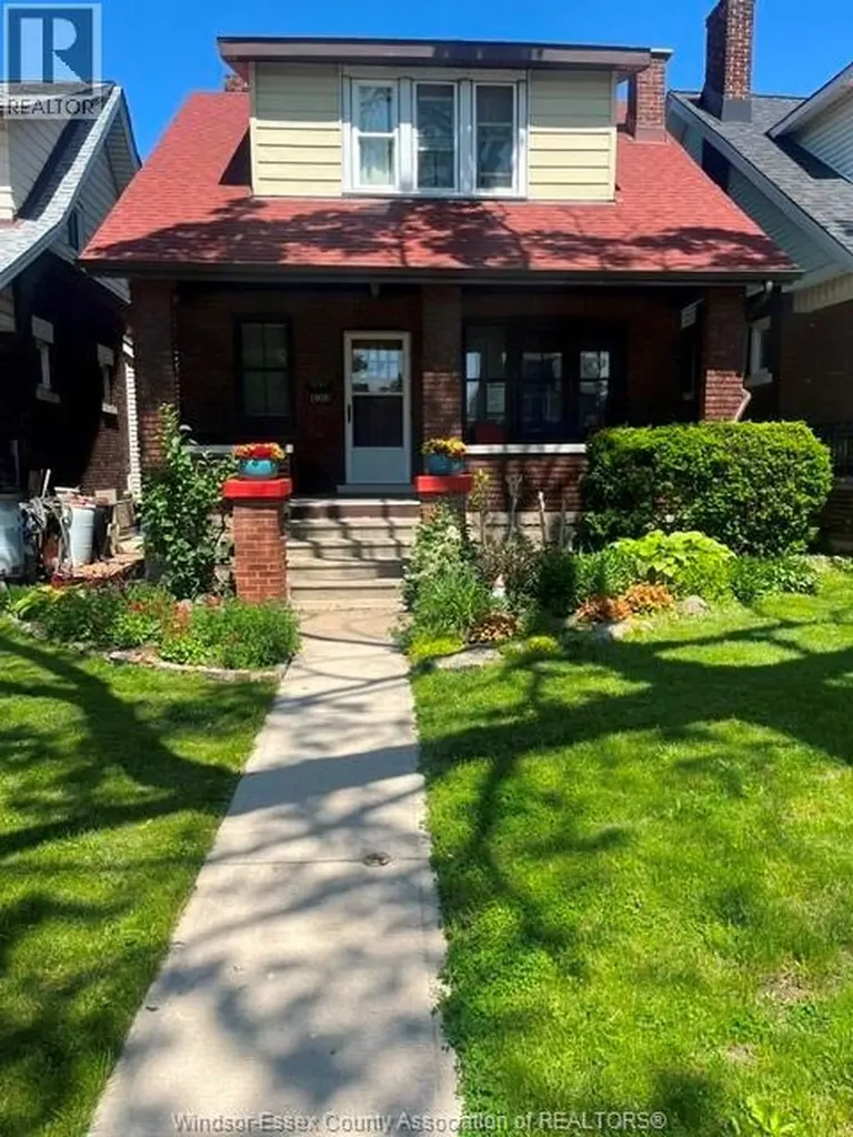 1036 Church Windsor ON N8S 1V9
