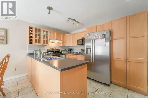 170 Bridlewood Drive Ottawa ON K2M 2M4