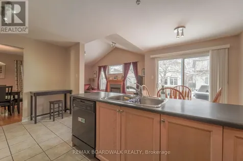 170 Bridlewood Drive Ottawa ON K2M 2M4