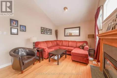 170 Bridlewood Drive Ottawa ON K2M 2M4