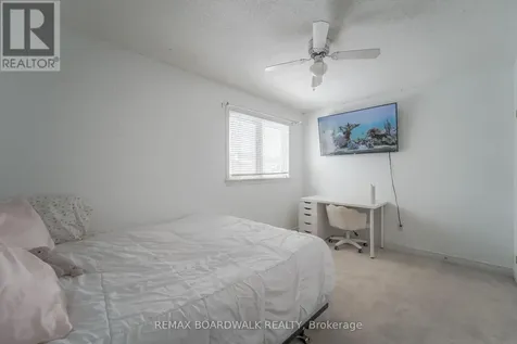 170 Bridlewood Drive Ottawa ON K2M 2M4