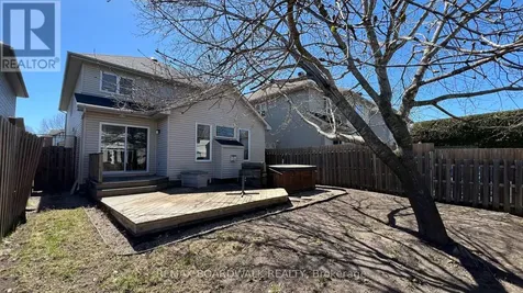 170 Bridlewood Drive Ottawa ON K2M 2M4