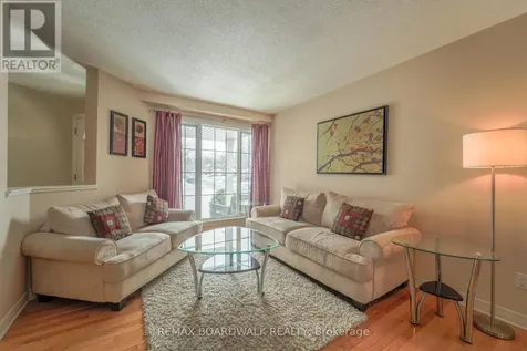 170 Bridlewood Drive Ottawa ON K2M 2M4